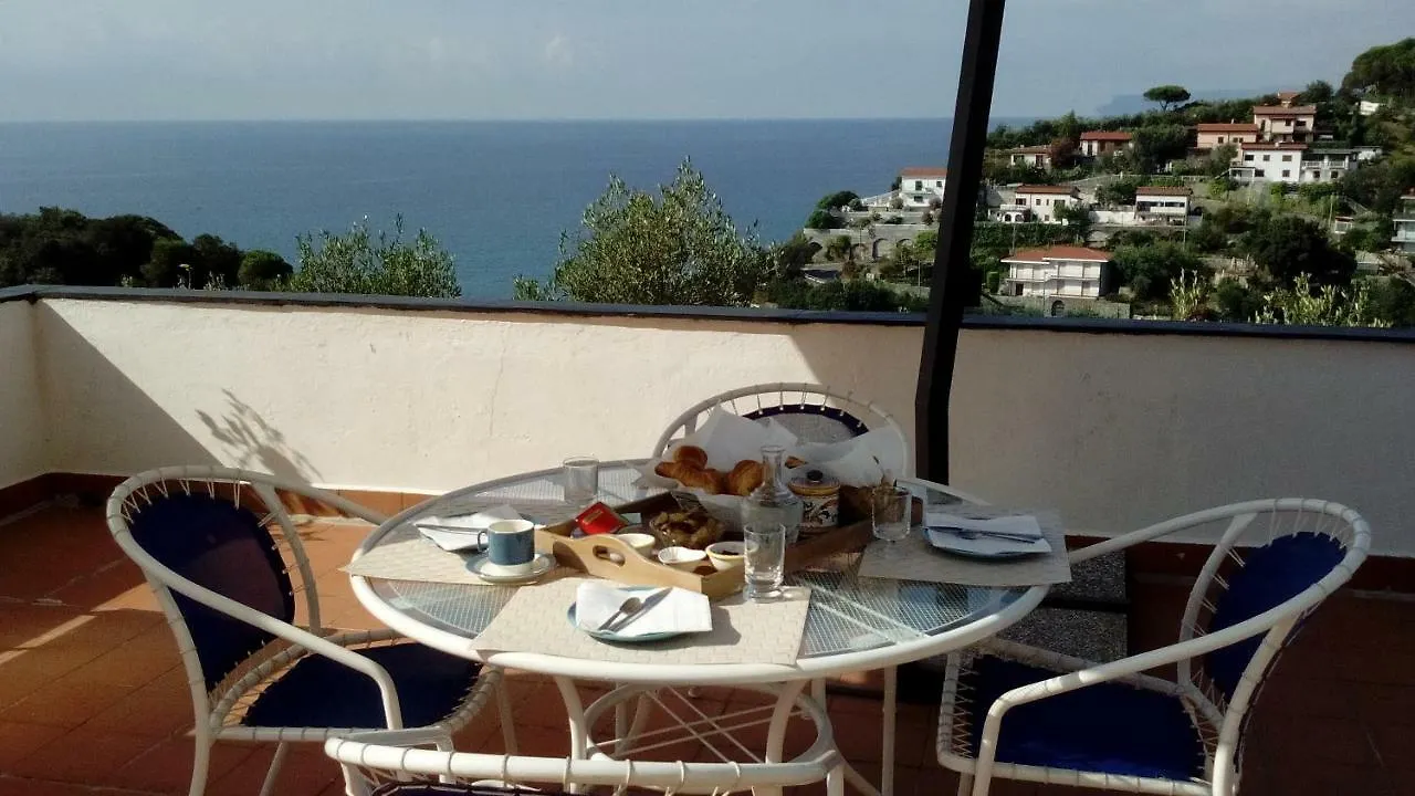 Ghirindoun Apartment Celle Ligure