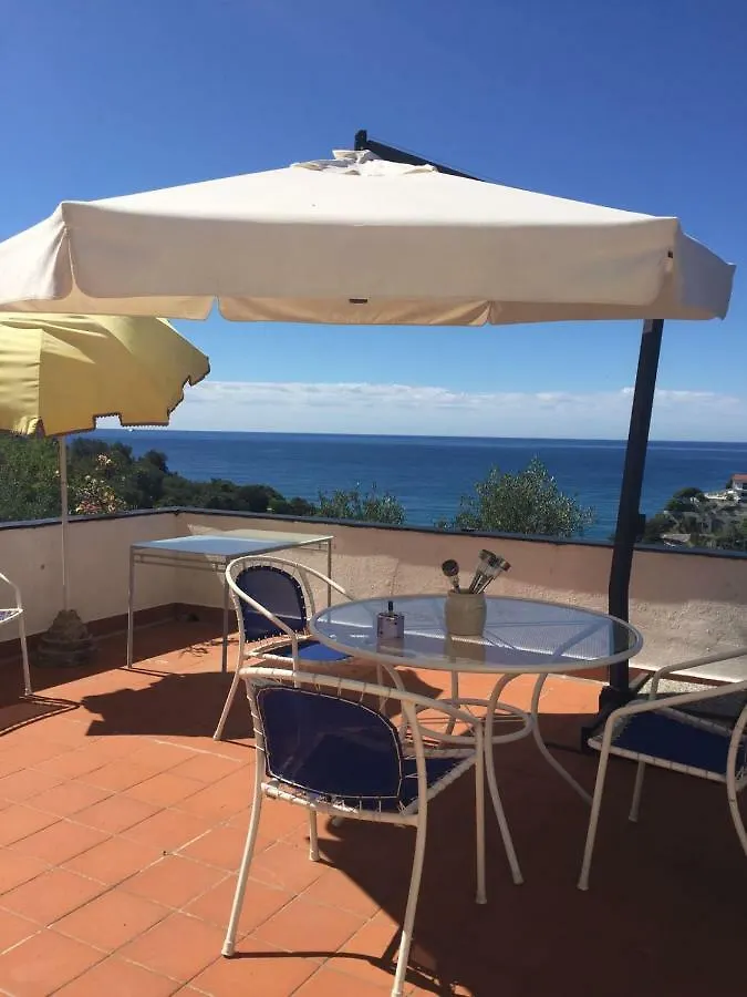 Ghirindoun Apartment Celle Ligure 0*,  Italy