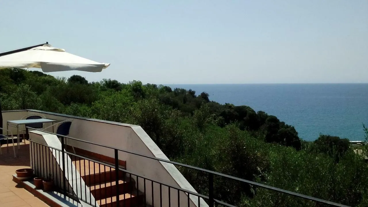 Apartmán Ghirindoun Celle Ligure 0*,  Itálie